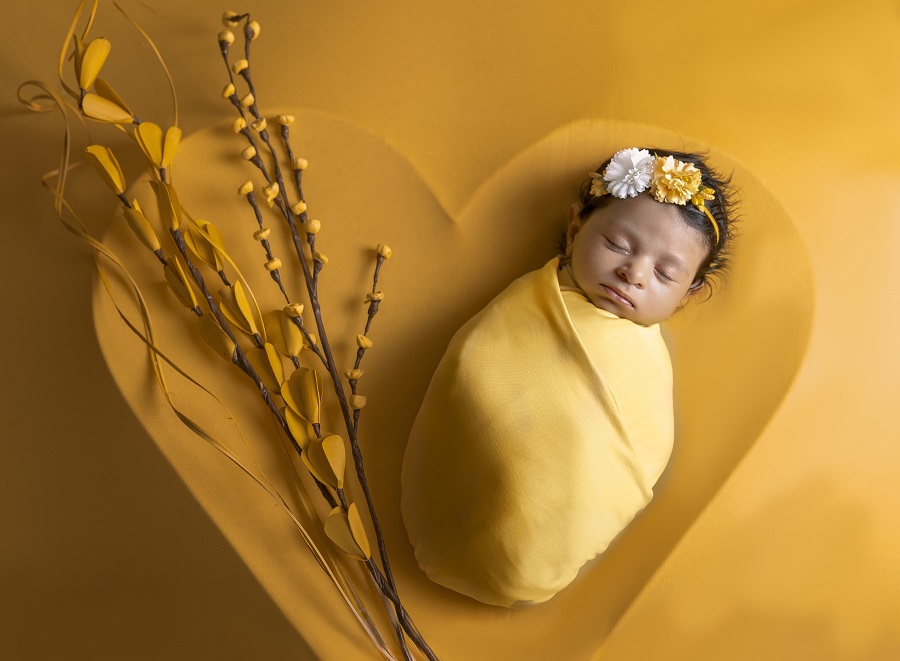 From the Hospital to the Studio: The Best Time to Schedule Your Baby's Photoshoot